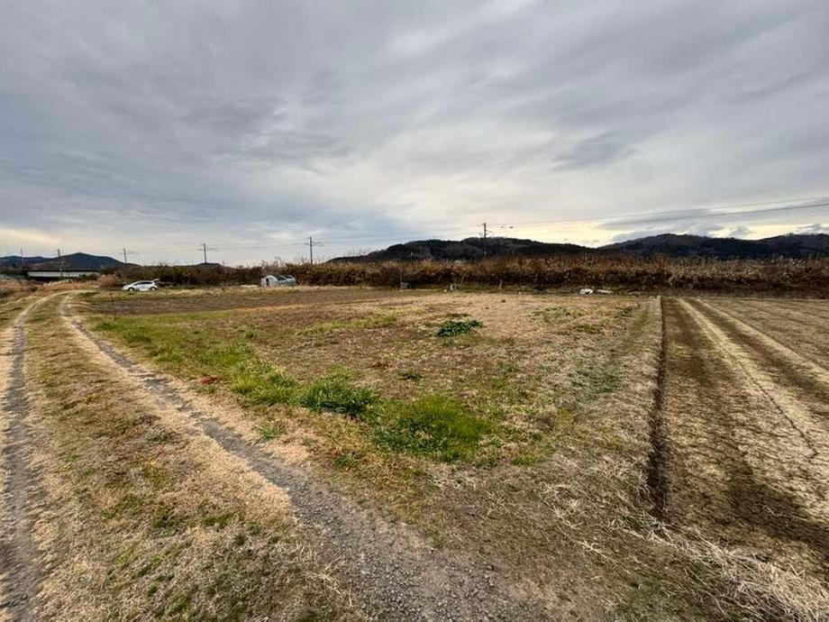 Expansive 219 Tsubo Land in Iwanuma - Photo 1