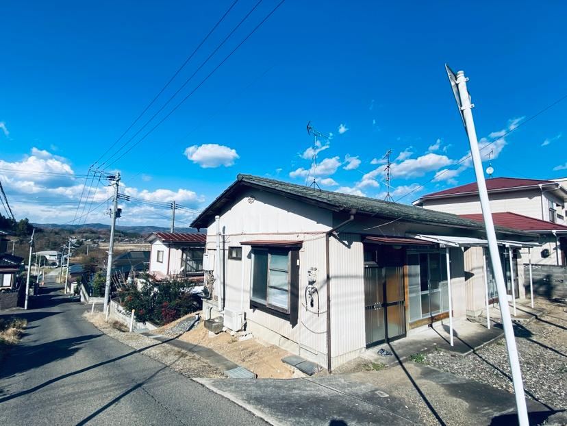 Comfortable 3K Home with Parking in Shibata - Photo 1