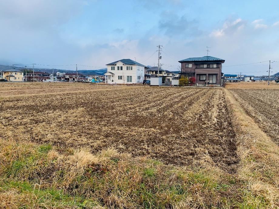 Land with Scenic Mountain Views in Higashi-machi 5 - Photo 1