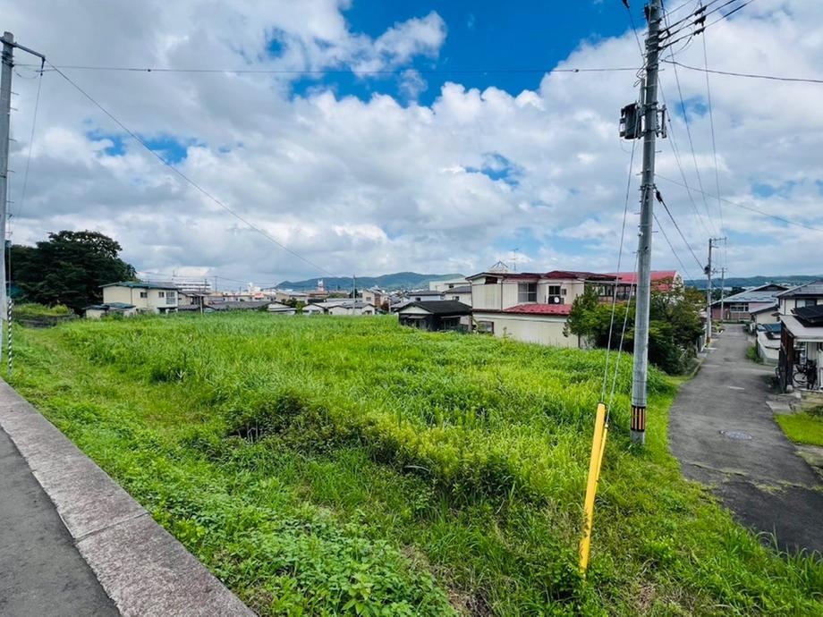 Large Corner Lot Near Shiroishi Station - Photo 1