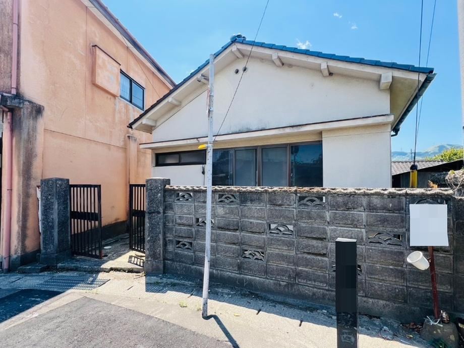 Spacious Land for Family Living in Shiroishi - Photo 1
