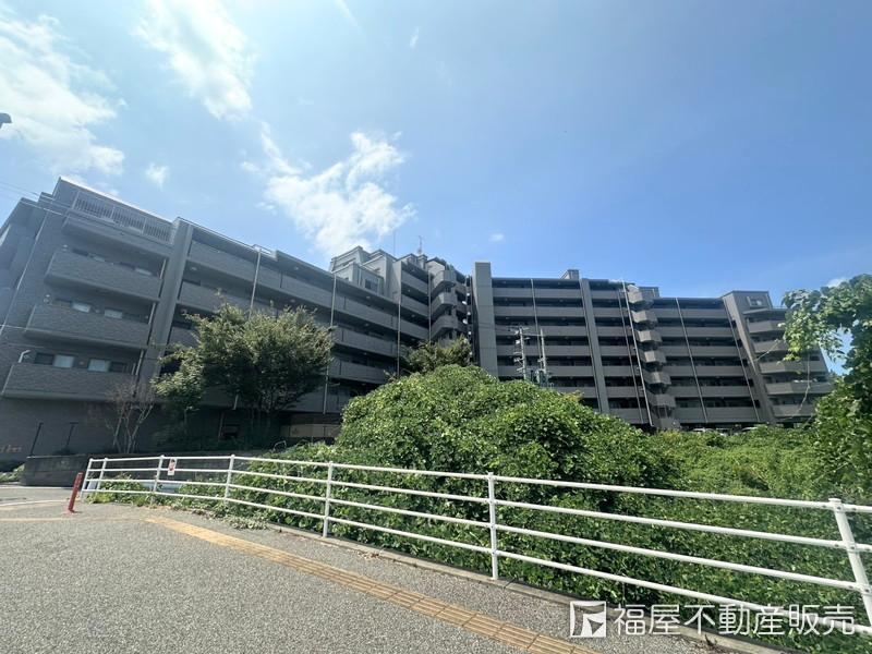 4LDK apartment in Itoshima, Fukuoka - Photo 1