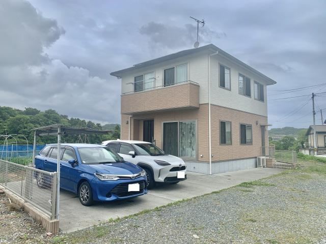 Modern 4LDK House in Yotsukura - Photo 1