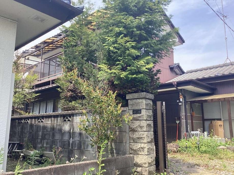 5K House in a Convenient Location Near Akai Elementary - Photo 1