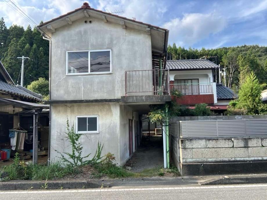 6DK House Surrounded by Nature in Tono, Iwaki - Photo 1