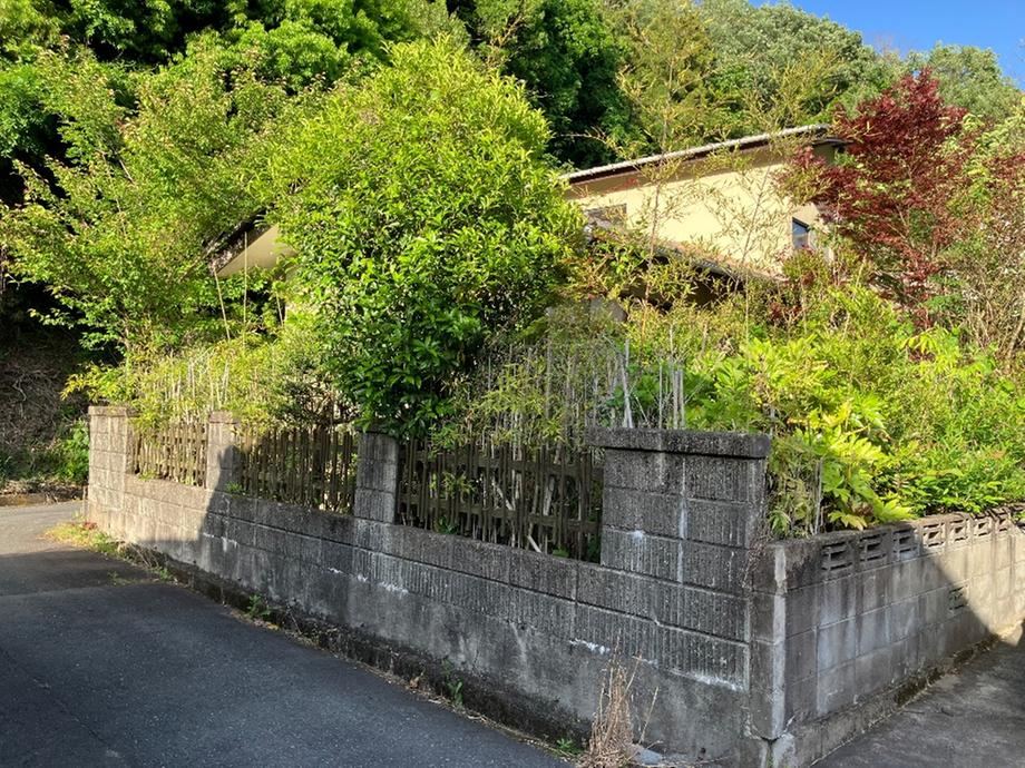 Corner Lot Land in Utsukushigahara Takasaka Town - Photo 1