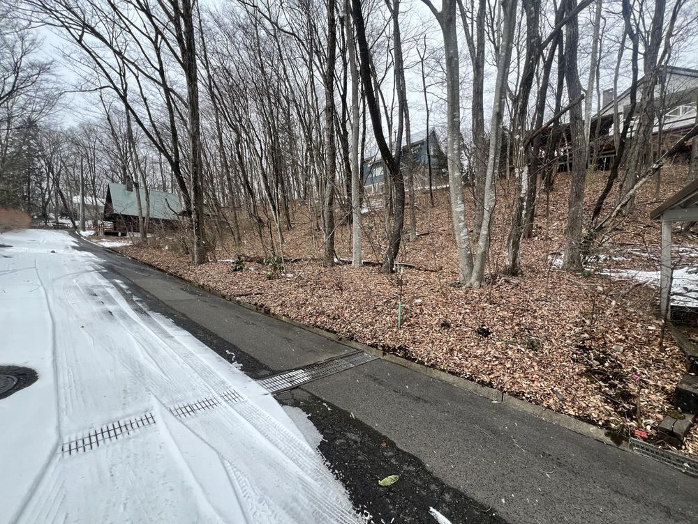 Forest Land with Onsen in Zao Town - Photo 1