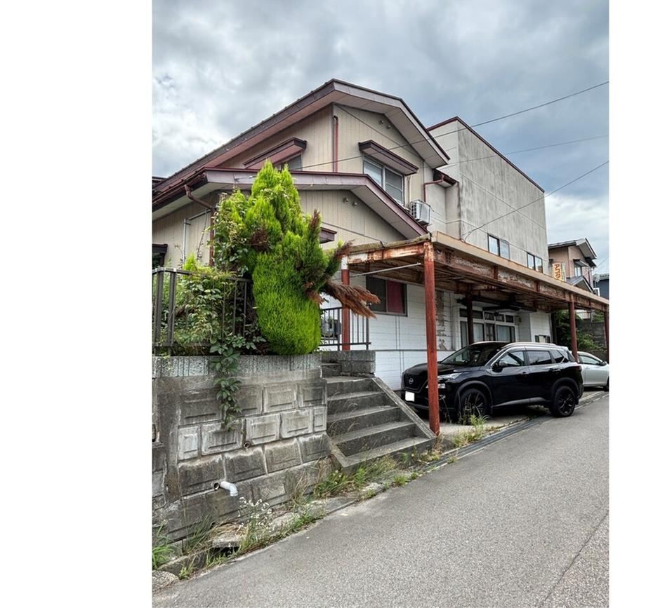 Family-Friendly 7DK House Near Ichimi Junior High - Photo 1