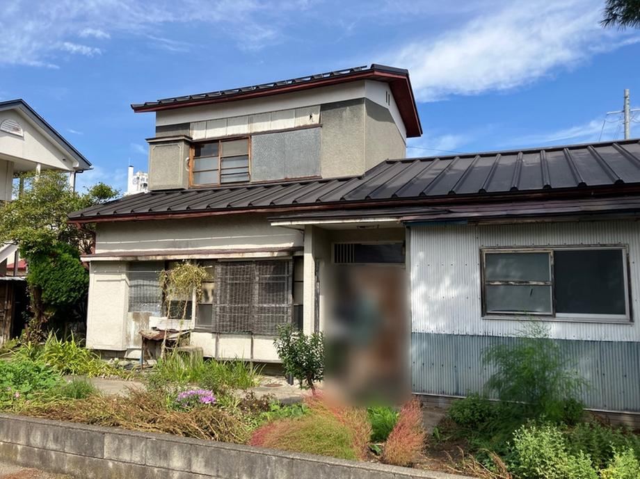 Spacious 5DK House in Jonan - Photo 1
