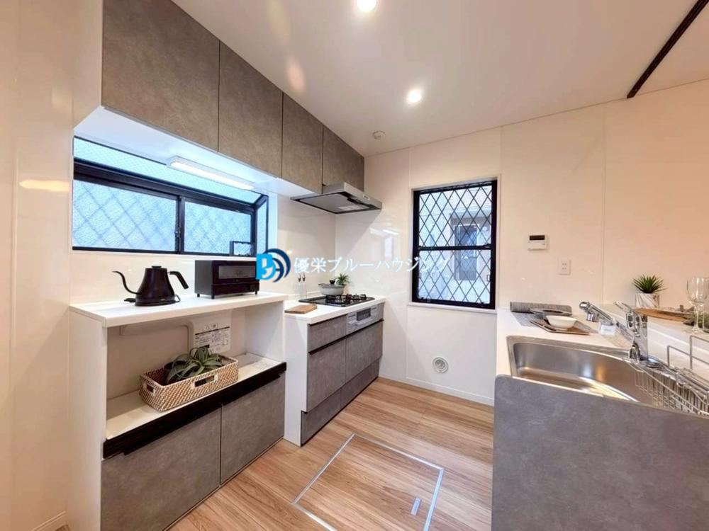 Charming 3LDK House in Shin-Yoshida - Photo 1