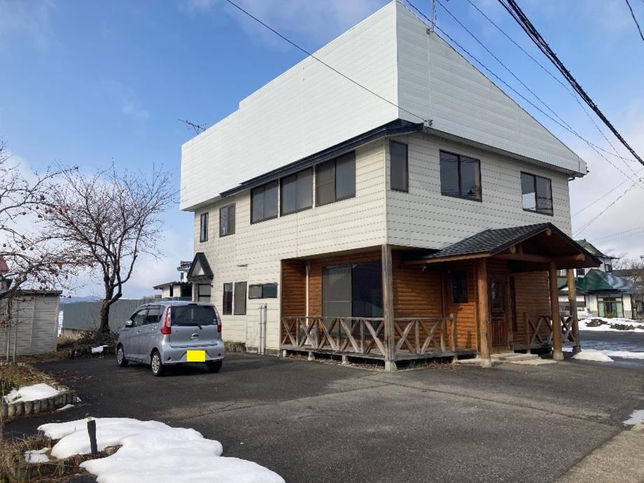 5LDK+S House with Ample Parking in Toyokawa - Photo 1