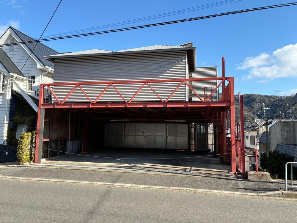 Charming 2DK+S House with Scenic Views - Photo 1