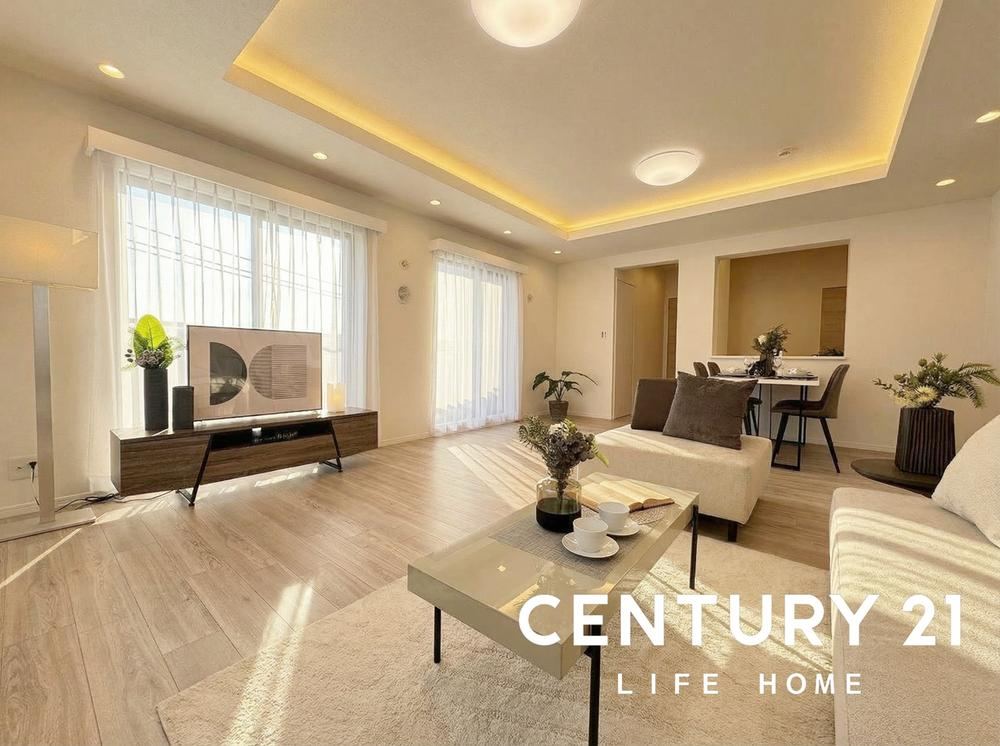 Renovated 4LDK with Rooftop Terrace in Miyamae - Photo 1