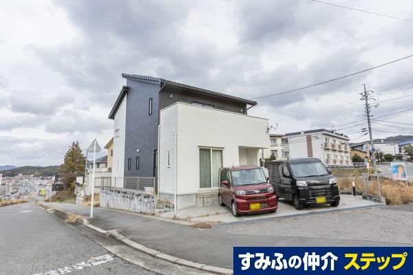 Charming 1LDK+S House in Saijo Town - Photo 1