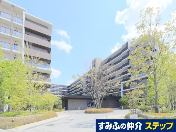 Bright 3LDK Apartment in Oose - Photo 1