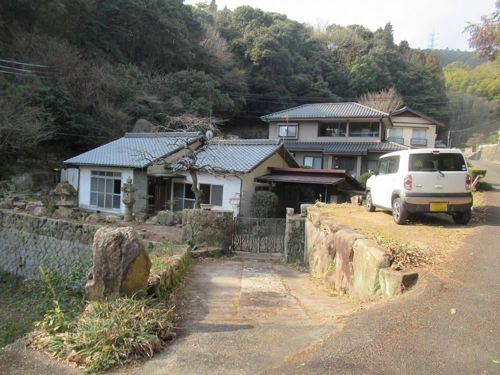 Natural 4DK House Surrounded by Mountains in Yuu - Photo 1