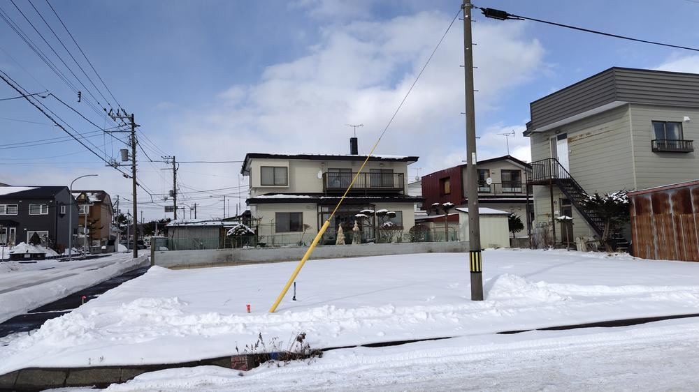Spacious Land Near Schools in Tomakomai, Akeno Shinmachi - Photo 1