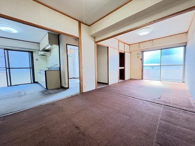 Comfortable 3DK Apartment in Kita-Otsuka - Photo 1