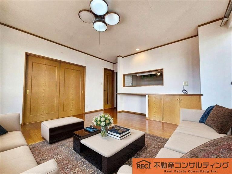 Spacious 5LDK House in Hatahara-dori - Photo 1