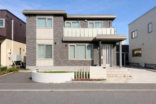 Stylish 4LDK Detached House in Teine, Sapporo - Photo 1
