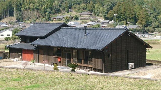 Charming 3DK Traditional House with Garage in Kanefu Town - Photo 1