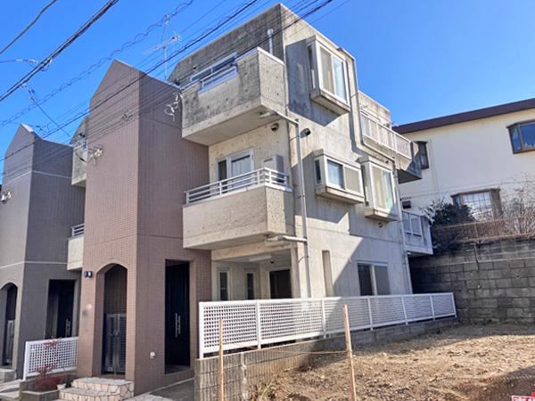 Modern 3LDK + S House with Parking in Kamino-miya - Photo 1