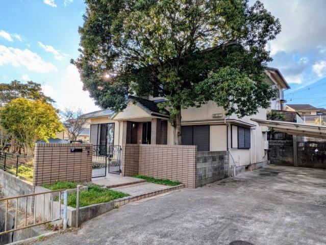 Spacious 5LDK House in Wakayama City - Photo 1