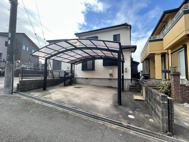 Charming 4LDK Home with Renovations in Chita City - Photo 1