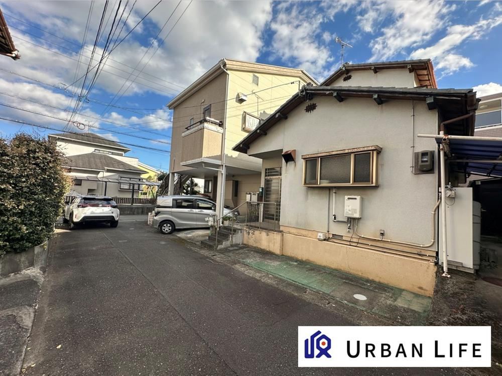 3LDK house in Shimizu Ward, Shizuoka - Photo 1