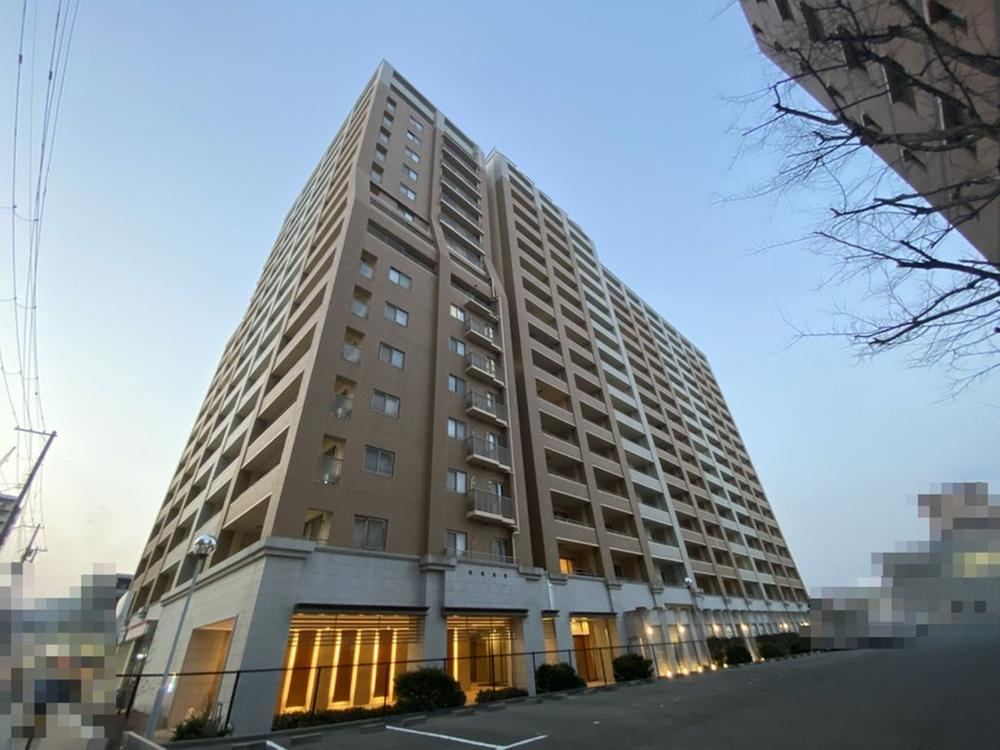 3LDK apartment in Kawanishi, Hyogo - Photo 1
