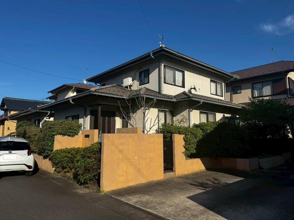 5LDK House with Spacious Front Road in Toma - Photo 1