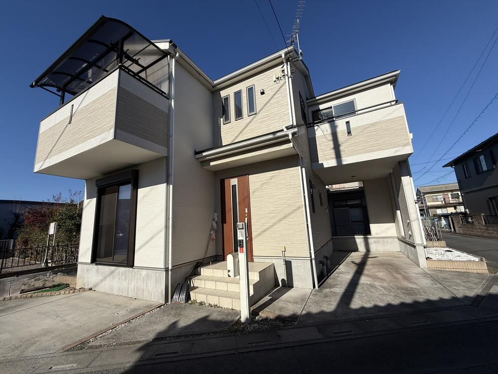 Modern 4LDK Home Near Higashi-Moro Station - Photo 1