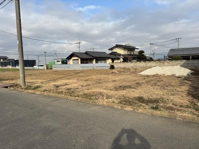 Quiet Residential Land in Shin-Ishikawa - Photo 1