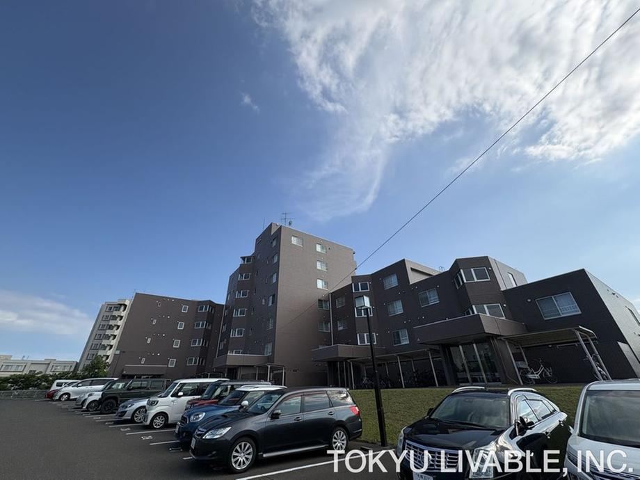 1LDK apartment in Toyohira Ward, Sapporo, Hokkaido - Photo 1