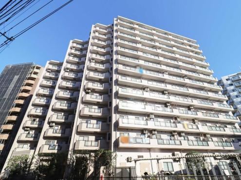 Bright 3LDK Apartment in Ichikawa - Photo 1