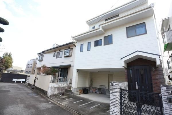 Spacious 3LDK Home in Chikusa - Photo 1