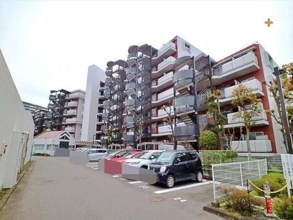 Renovated 2LDK Apartment Near Iruma City Station - Photo 1