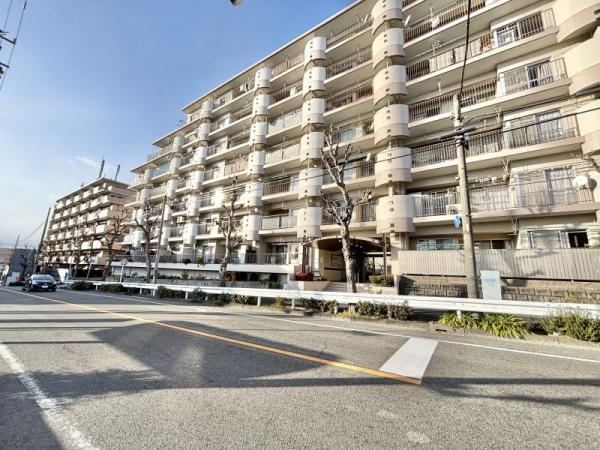 4LDK apartment in Midori Ward, Nagoya, Aichi - Photo 1