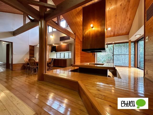 Traditional House with Irori and Onsen in Futo - Photo 1