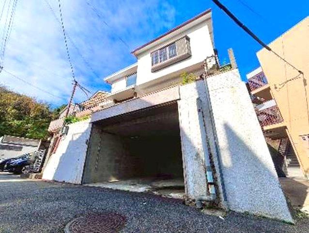 Spacious 6DK House in Shinoharadai - Photo 1
