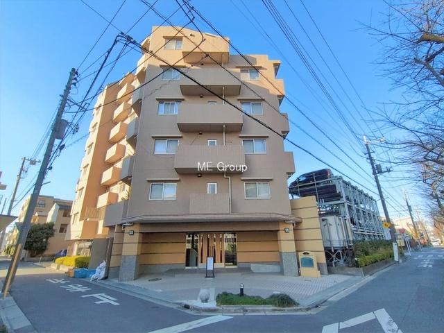Bright 3LDK Apartment in Warabi - Photo 1