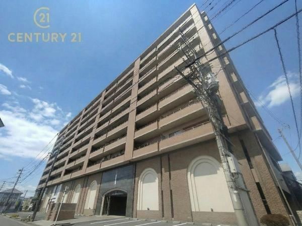 4LDK apartment in Ogori, Fukuoka - Photo 1