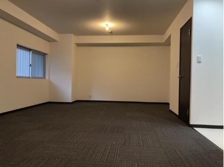 Affordable Studio Apartment in Higashi-Ikebukuro - Photo 1