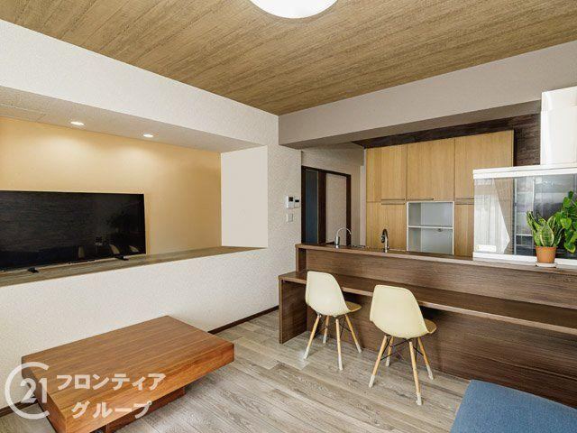 Renovated 3LDK Detached House Near Akashi Station - Photo 1