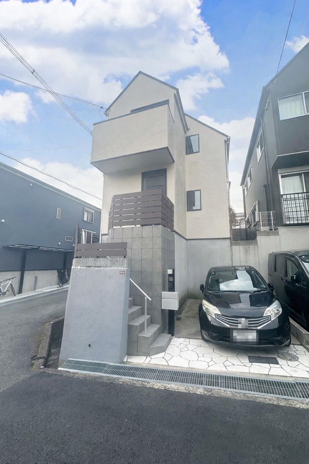 Newly Built 3LDK Home in Takatsuki - Photo 1