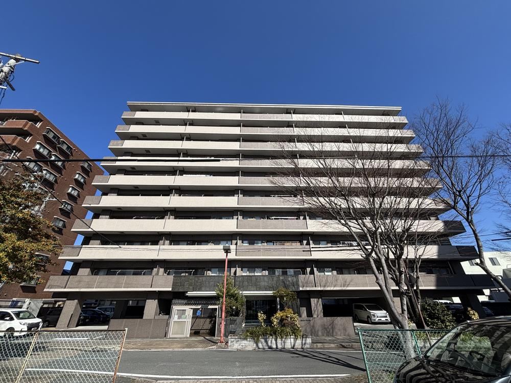 3LDK apartment in Yamaguchi, Yamaguchi - Photo 1