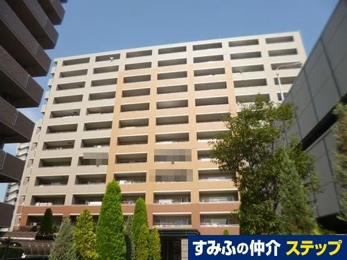 Charming 3LDK Apartment in Shimajiri - Photo 1