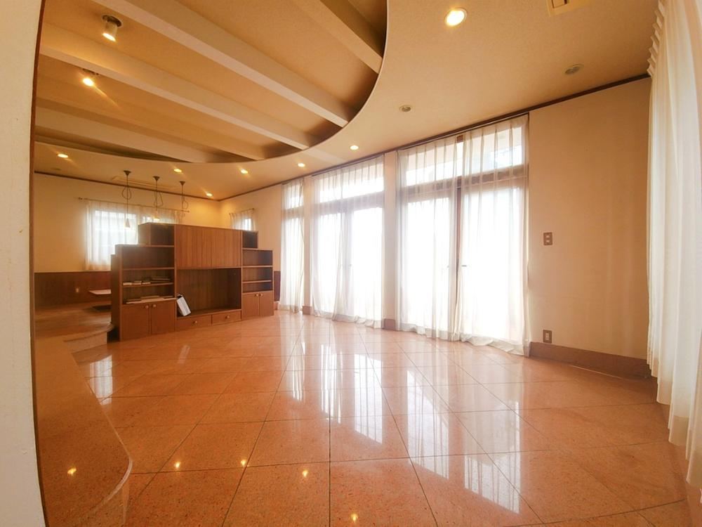 Artistic 3LDK Detached House in Setagaya - Photo 1