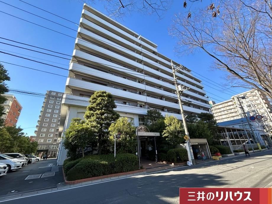 Renovated 3LDK Apartment Near Supermarket - Photo 1