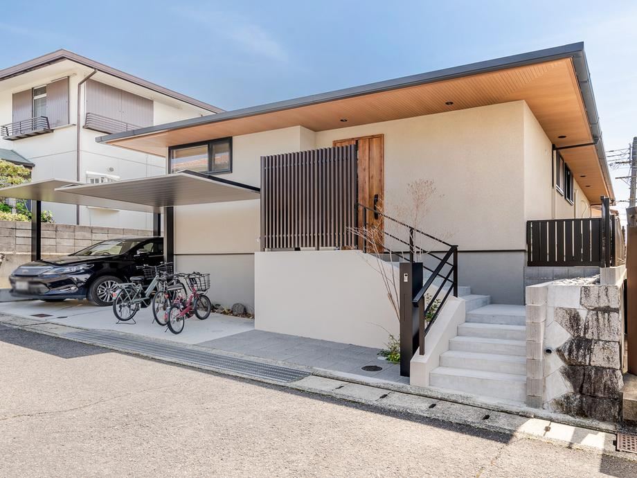 Charming 4LDK House in Izundai - Photo 1